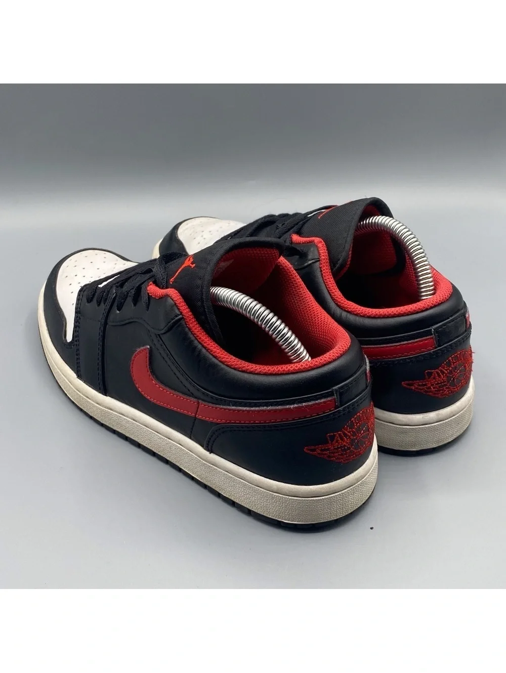 Nike Air Jordan 1 Low White Toe Black Fire Red